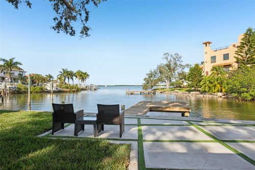 1739 Bayou Grande Blvd Ne, ST PETERSBURG, FL, 33703-1907 | Card Image