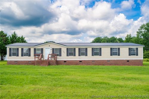 145 Tall Oaks Dr, Spring Lake, NC, 28390-9149 | Card Image
