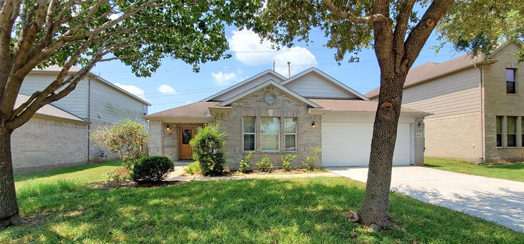 Richland Spring Ln, Sugar Land, TX 77479