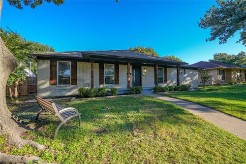 7837 Alto Caro Dr, Dallas, TX, 75248-4305 | Card Image