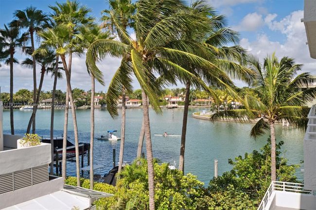 302 - 5970 Indian Creek Dr, Condo with 3 bedrooms, 3 bathrooms and null parking in Miami Beach FL | Image 15