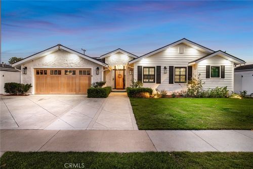 11444 Harrisburg Rd, Los Alamitos, CA, 90720 | Card Image