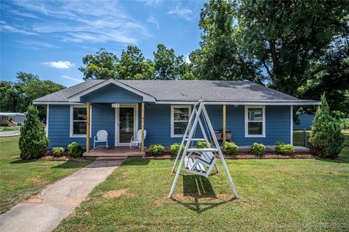 208 E Bird Ave, Davis, OK, 73030-3336 | Card Image
