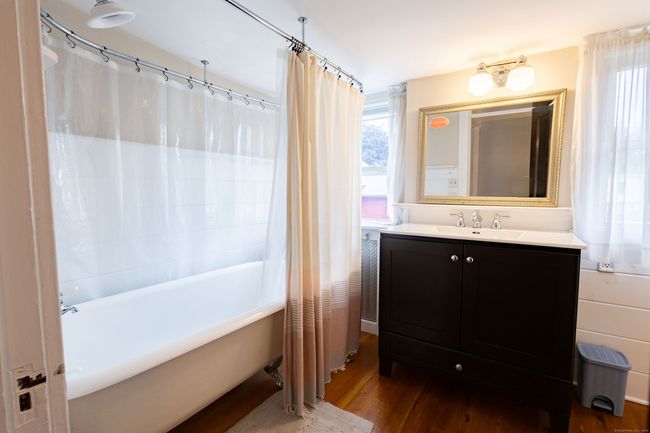 336 Main St, House other with 5 bedrooms, 2 bathrooms and null parking in Wethersfield CT | Image 31