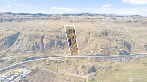 155 Morris Ln, Bridgeport, WA, 98813-4501 | Card Image