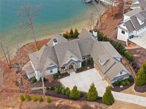 639 Marina Bay Dr, Seneca, SC, 29672-2319 | Card Image