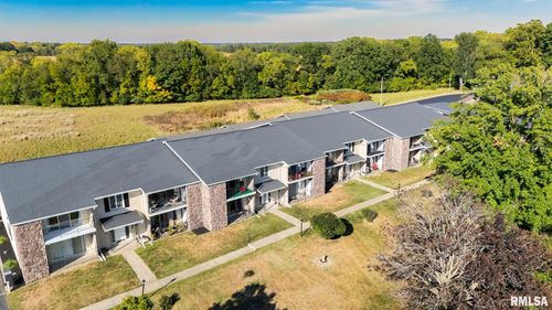 apt-6-1471 Valle Vista Blvd, Pekin, IL, 61554-6263 | Card Image