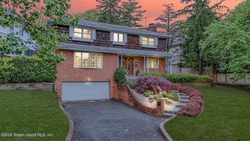 533 Ocean Ter, Staten Island, NY, 10301-4523 | Card Image