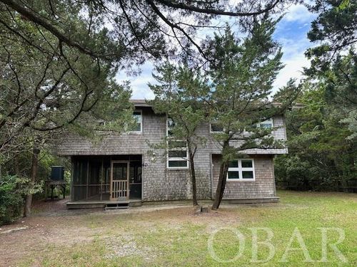 40 Sand Dune Trl, Ocracoke, NC, 27960-1369 | Card Image