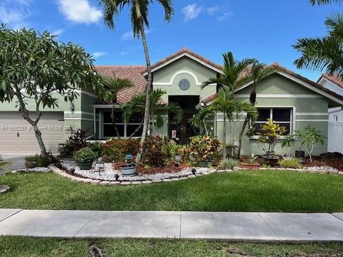 596 Nw 164th Ave, Pembroke Pines, FL, 33028-1125 | Card Image