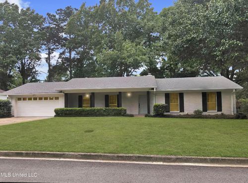 1219 Canterbury Ln, Clinton, MS, 39056-3401 | Card Image
