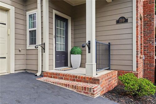 159 Kendrick Farm Ln, Marietta, GA, 30066-8614 | Card Image