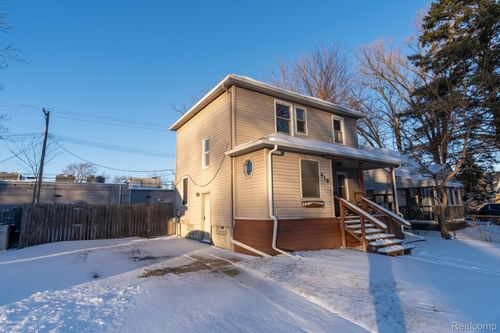 418 W Woodruff Ave, Hazel Park, MI, 48030-3225 | Card Image