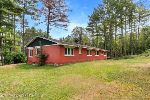 24 Alpine Dr, Round Top, NY, 12473-5624 | Card Image