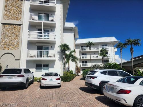 apt-113-3000 Gulf Shore Blvd N, NAPLES, FL, 34103-3906 | Card Image