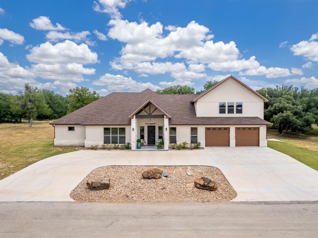 Feather Bay Blvd, Brownwood, TX 76801