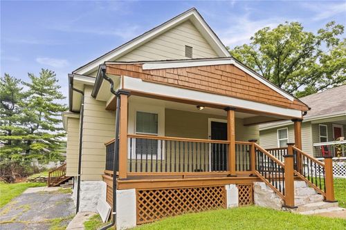 5508 Paloma Ave, Kansas City, MO, 64128-1837 | Card Image