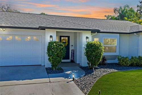 9693 58th St N, Pinellas Park, FL, 33782-3240 | Card Image