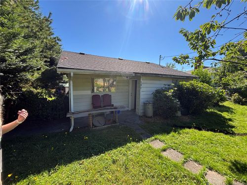 191 Mclean St, Campbell River, BC, V9W2M2 | Card Image
