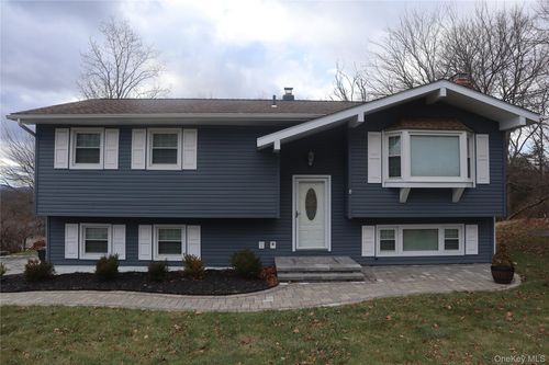 32 Poplar Dr, Monroe, NY, 10950-1015 | Card Image