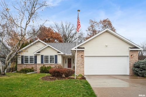 1205 28th Ave, Silvis, IL, 61282-2848 | Card Image