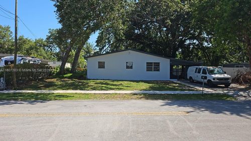 4110 Sw 32nd Ct, West Park, FL, 33023-5656 | Card Image