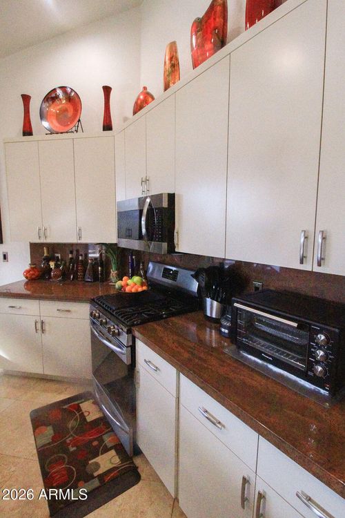 17018 N 44th Pl, Phoenix, AZ, 85032-9310 | Card Image