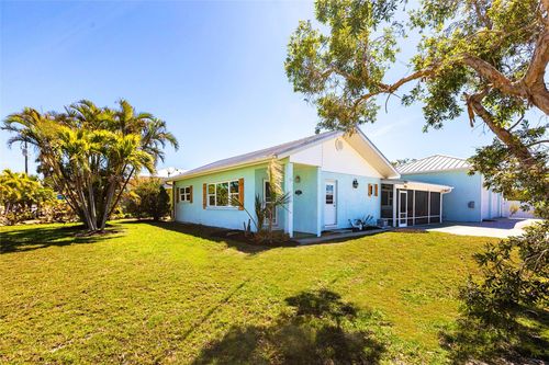 2703 Avenue B, HOLMES BEACH, FL, 34217-2179 | Card Image