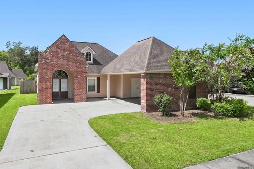 8618 Forest Glen Ave, Baton Rouge, LA, 70812-4600 | Card Image