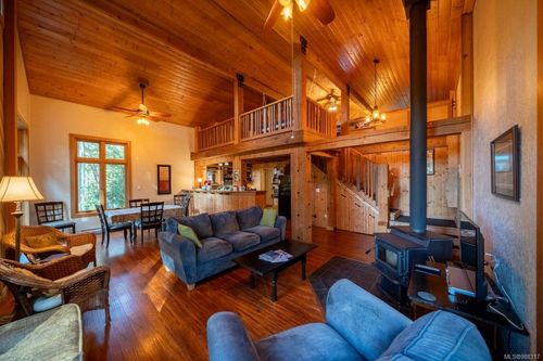 434 Meadow Valley Trail, Thetis Island, BC, V0R2Y0 | Card Image