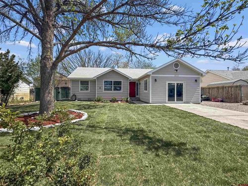 610 W Apple Dr, Delta, CO, 81416-3061 | Card Image