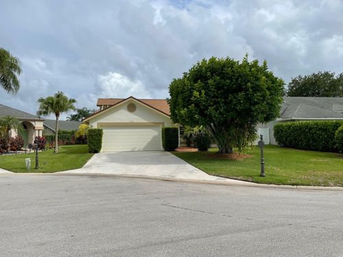 12861 Meadowbend Dr, Wellington, FL, 33414-8054 | Card Image