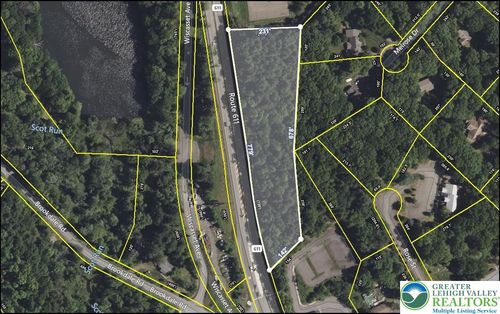 611 Route 611, Scotrun, PA, 18355 | Card Image