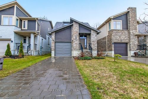 1625 Valhalla St, London, ON, N6G0V2 | Card Image