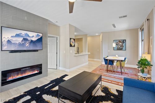 unit-201-10190 Deerfield Beach Ave, Las Vegas, NV, 89129-1049 | Card Image