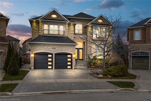 2354 Salcome Dr, Oakville, ON, L6H7N3 | Card Image