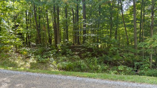 1070 E Mohican Trl, Greensburg, IN, 47240-7820 | Card Image