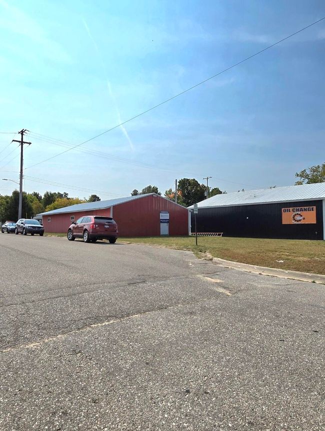 124 E Mesick Ave, Home with 0 bedrooms, 0 bathrooms and null parking in Mesick MI | Image 4