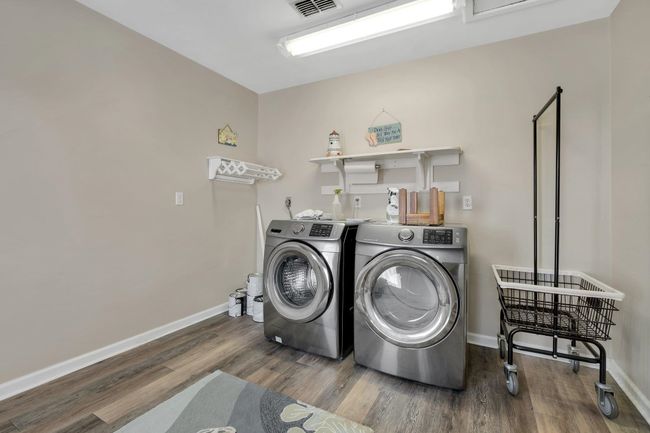 201 Se Harbor Point Dr, House other with 4 bedrooms, 5 bathrooms and null parking in Sewalls Point FL | Image 36