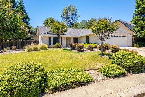 3192 Quigley Ct, Shasta Lake, CA, 96019-2404 | Card Image