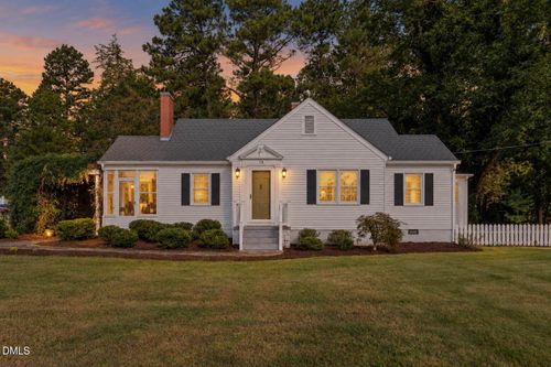 118 Shiney Rock Rd, Clarksville, VA, 23927-9154 | Card Image