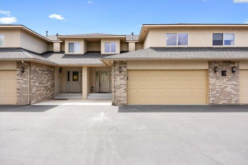 apt-e103-3710 W Canyon Lakes Dr, Kennewick, WA, 99337-2766 | Card Image