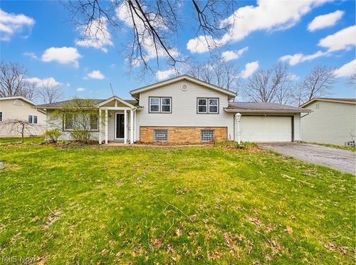 3786 Bryant Dr, Youngstown, OH, 44511-1173 | Card Image