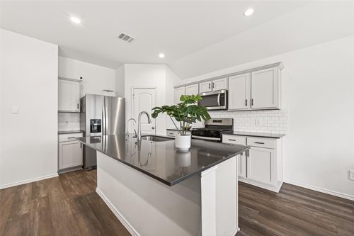 40603 Pine Spruce Ln, Magnolia, TX, 77354-7411 | Card Image