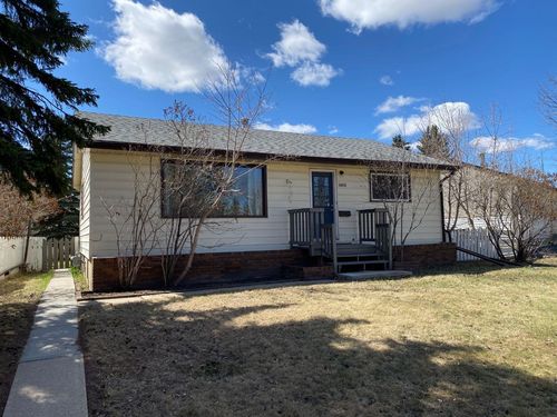 5801 48b Ave, Camrose, AB, T4V0L9 | Card Image