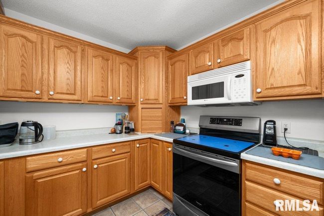 911 Cardinal Dr, House other with 3 bedrooms, 3 bathrooms and null parking in Maquoketa IA | Image 7