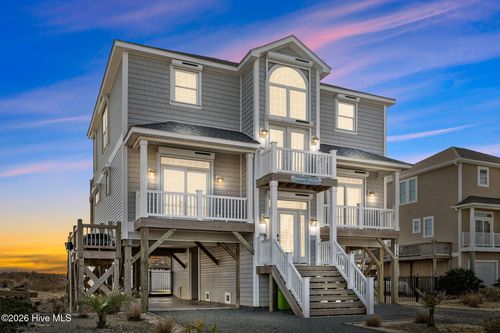 728 New River Inlet Rd, N Topsail Beach, NC, 28460-9242 | Card Image