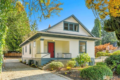 8740 14th Ave Nw, Seattle, WA, 98117-3432 | Card Image
