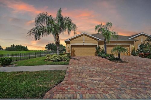 821 Chipper Dr, Sun City Center, FL, 33573-5883 | Card Image