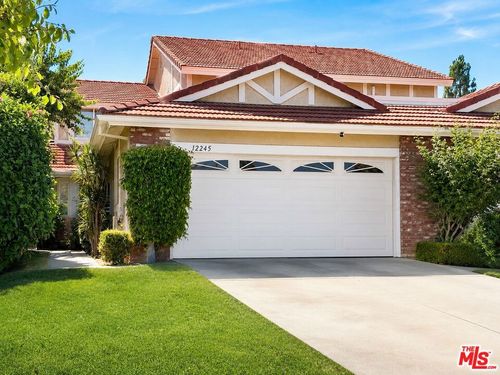12245 Shady Hollow Ln, Porter Ranch, CA, 91326-3860 | Card Image